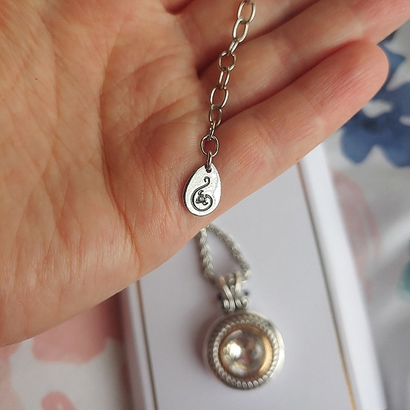 Amazing Vintage Set Necklace Earrings - Picture 3 of 10